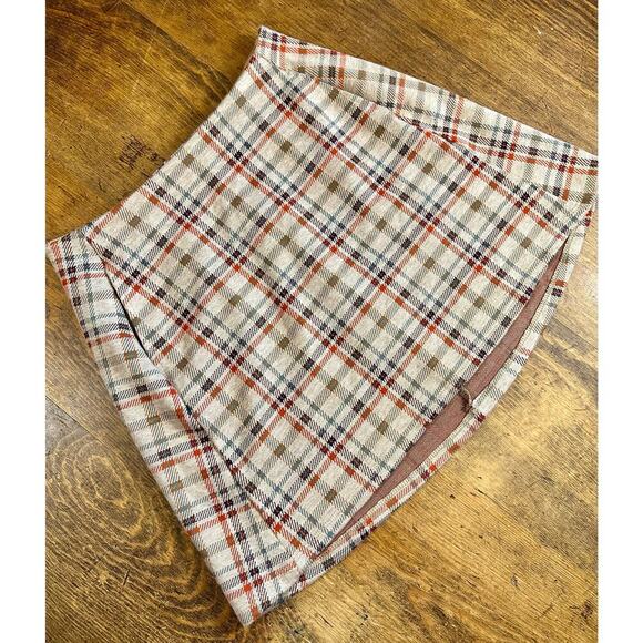 Altar'd State Checkered Midi Skirt - Cream and Red - Picture 2 of 6